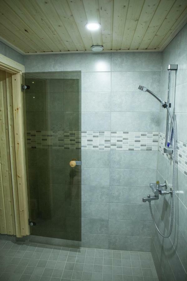 Lohi-Aslakin Lomamoekit Villa Утсьоки Екстериор снимка